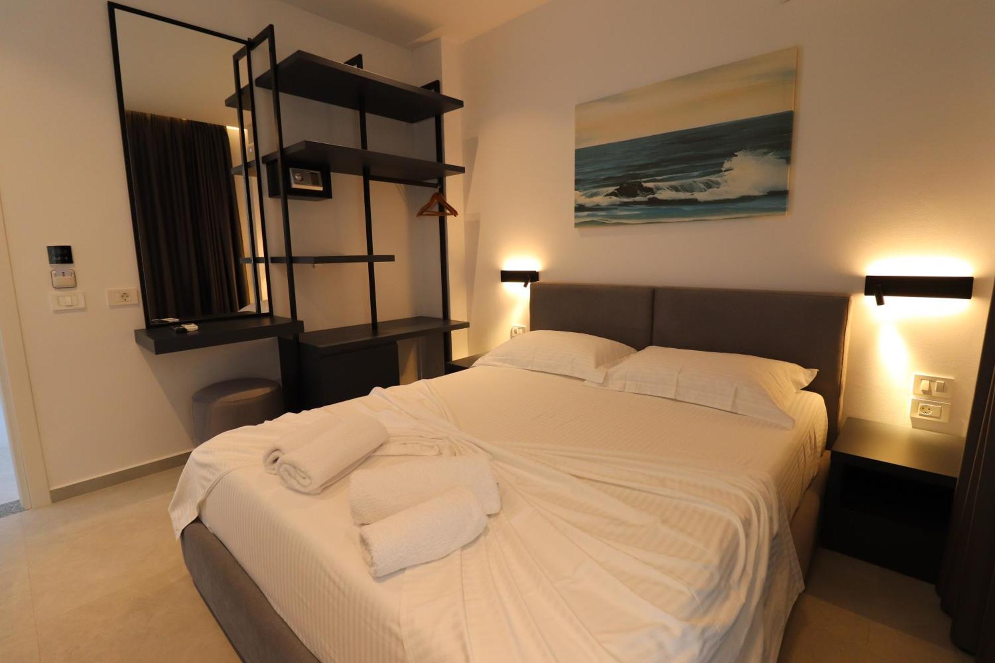 Adele Hotel Ksamil Eksteriør billede