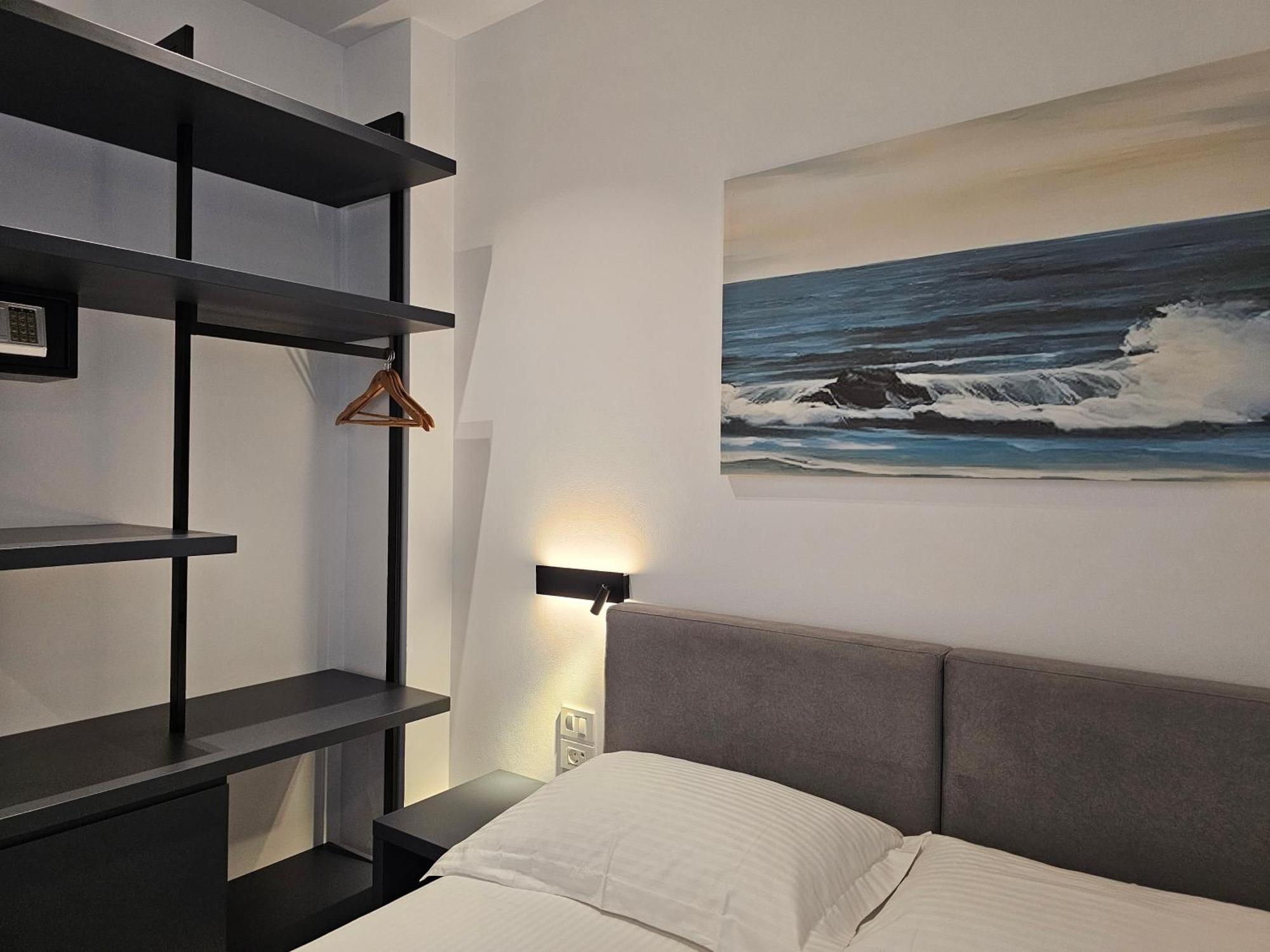 Adele Hotel Ksamil Eksteriør billede