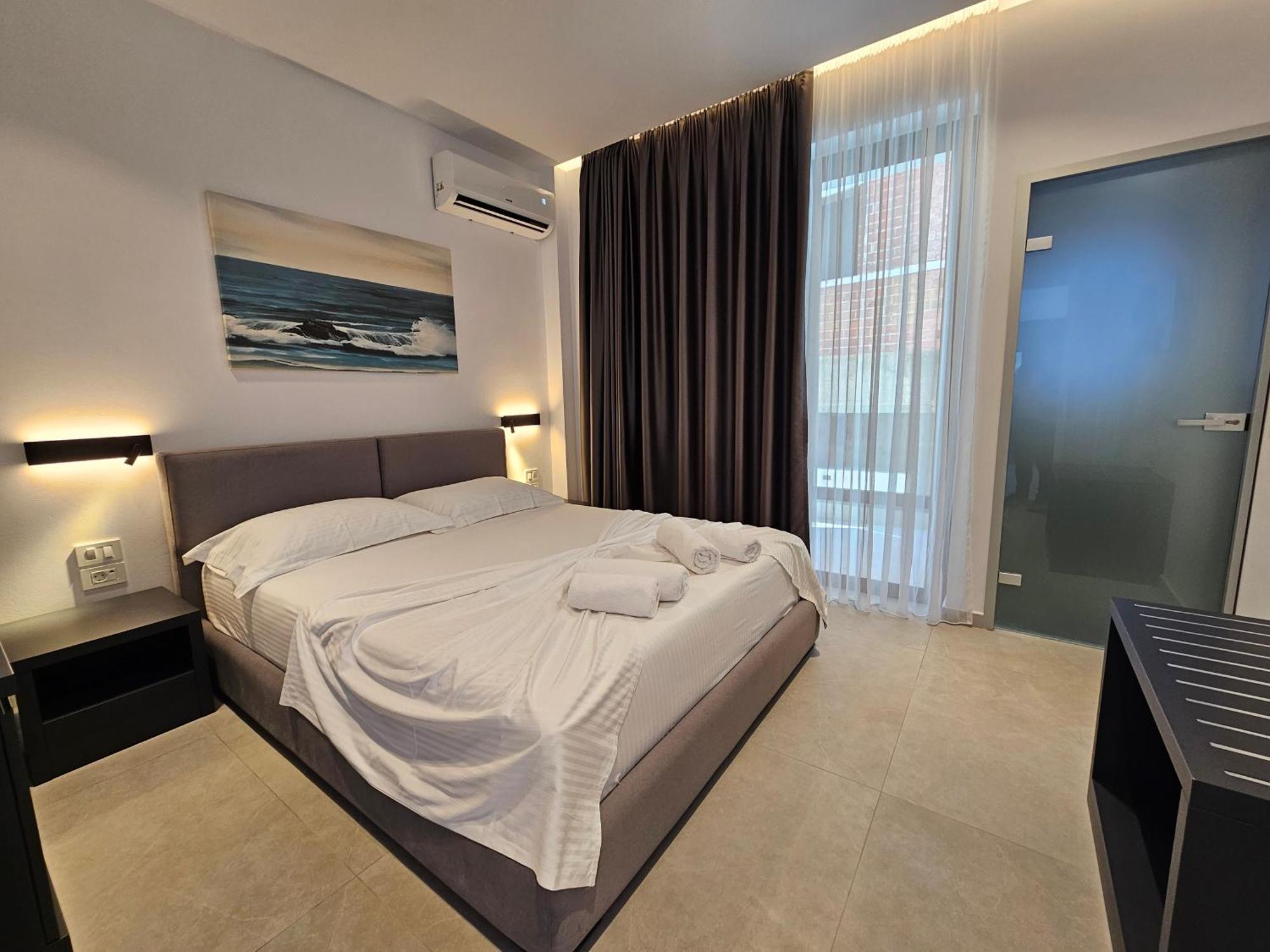 Adele Hotel Ksamil Eksteriør billede