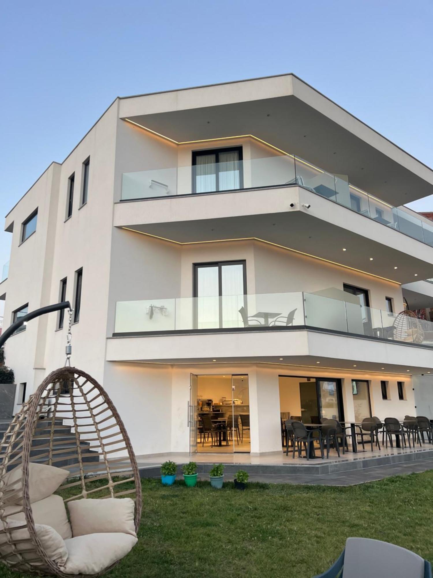 Adele Hotel Ksamil Eksteriør billede